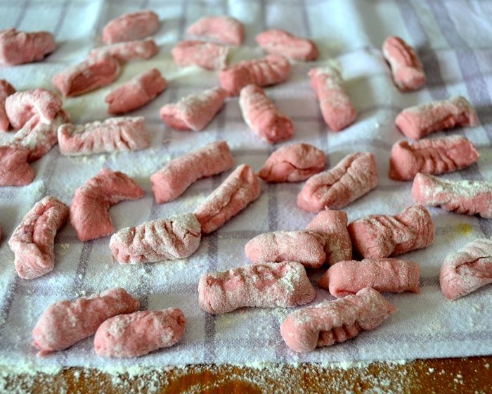 Итальянские ньокки со свеклой