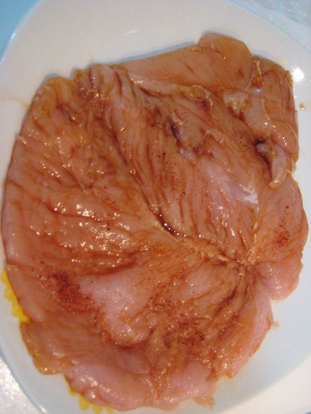 Куриная грудка &amp;quot;Красный лук, шалфей и чернослив&amp;quot;