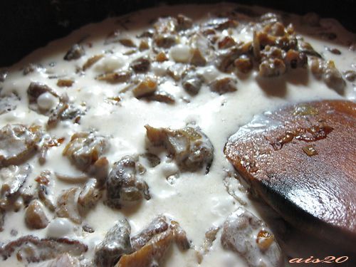 Жюльен в картофельных кокотницах