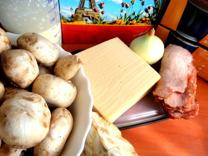 Сливочный жульен с ветчиной и грибами