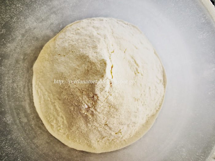 Пирог из теста фило с медово-ореховой начинкой