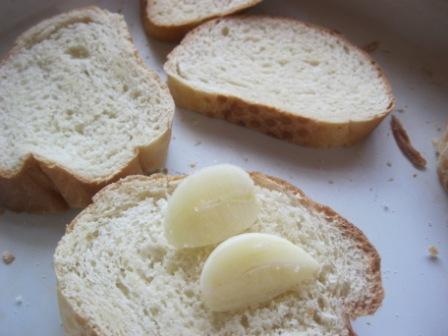 Марокканская овощная похлебка с гренками