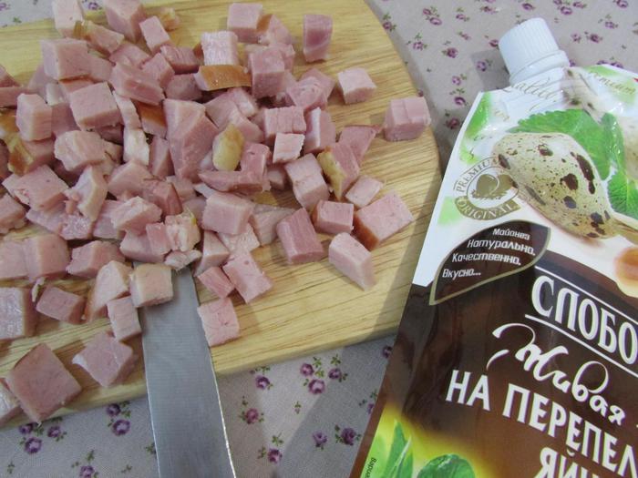 Куриный террин с брусникой, ветчиной и фисташками