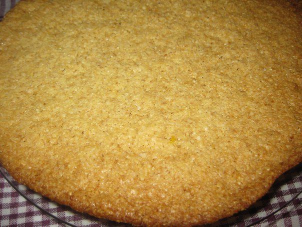 Многозерновая лепешка с фруктами я ягодами