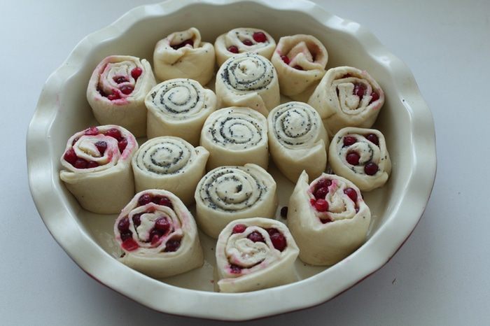 Бруснично-маковый пирог