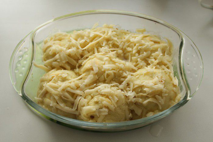 Запеченные картофельные шарики с фаршем