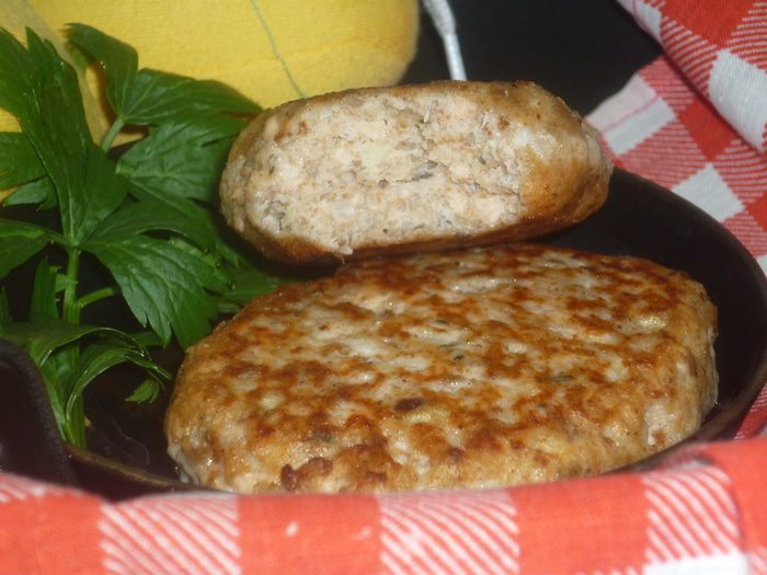 Котлеты из красной рыбы с тимьяном