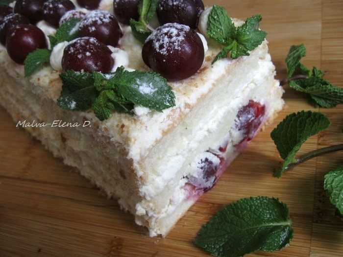 Летний торт «Нежное вишневое облачко»