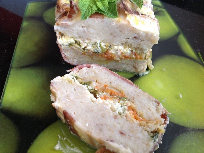 Террин из трески в беконе