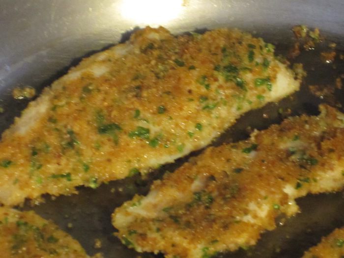 Морской окунь с фенхелем