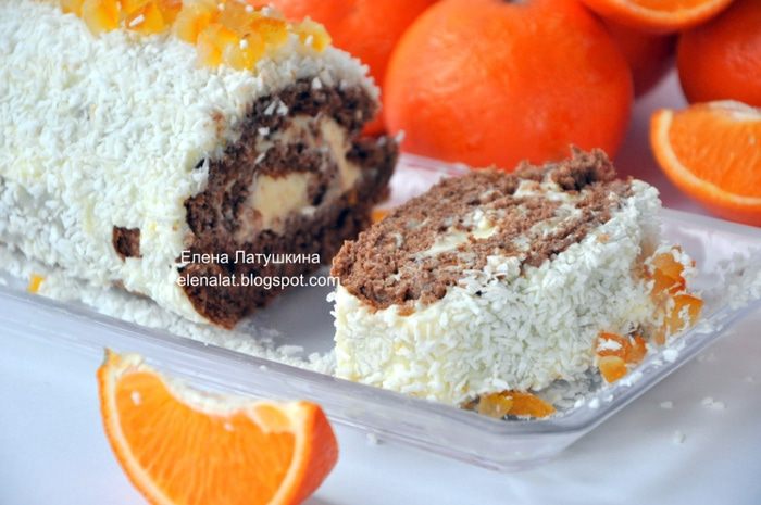 Шоколадный рулет с ванильно-апельсиновым пудингом и кокосом