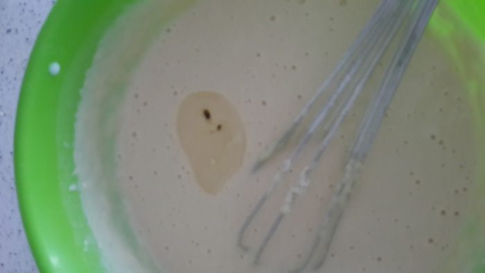 Блинный торт со шпинатом и сыром на завтрак