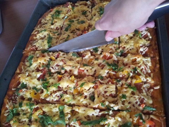 Пицца с шампиньонами