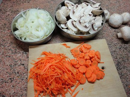 Рыба, запеченная с овощами