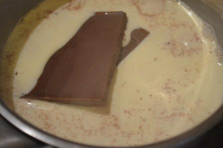 Тарт с черносливом и нежнейшим шоколадным ганашем