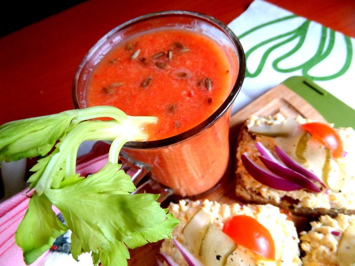 Бутерброды открытые с сырно-яичной начинкой