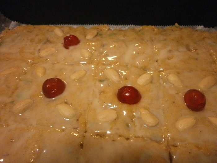 Угощаем Водяную Змею. Швейцарская Рождественская коврижка