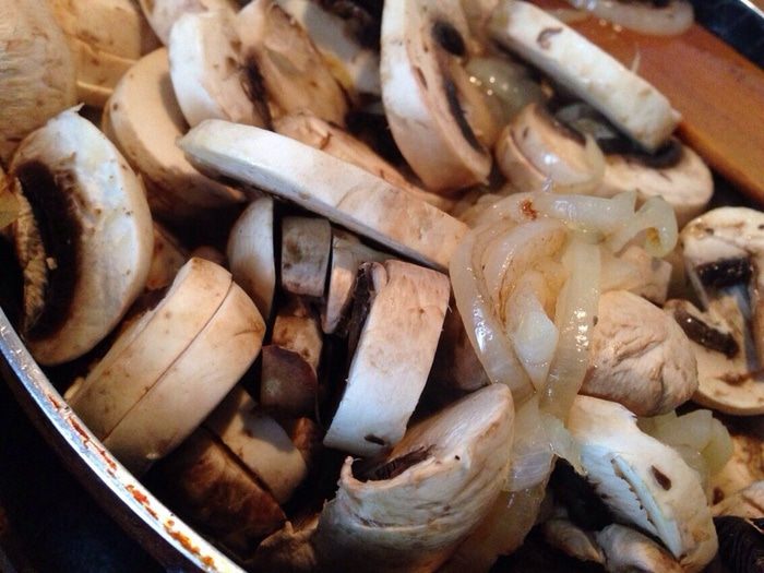 Турт с курицей и грибами (TOURTE AU POULET ET CHAMPIGNONS)
