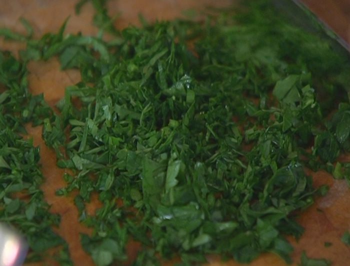 Тарты с раковыми шейками и зеленью