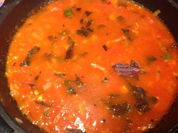 Спагетти с тефтельками с кедровыми орешками