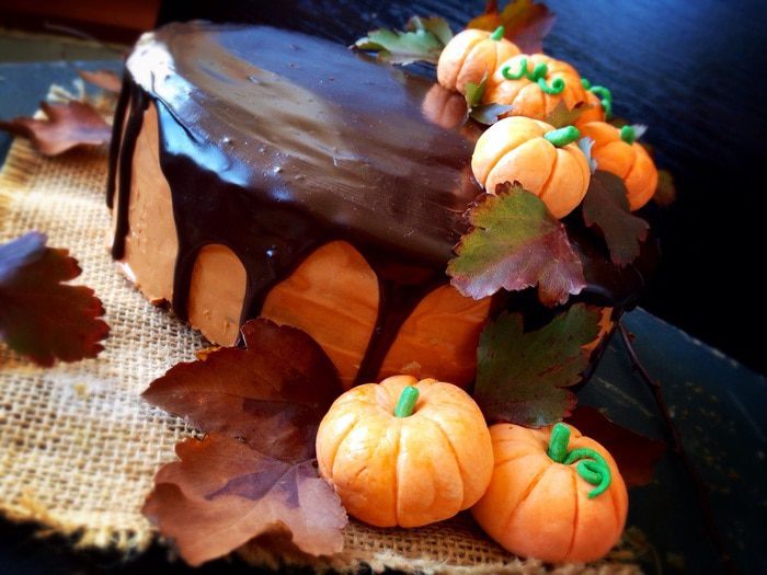 Тыквенно-карамельный торт