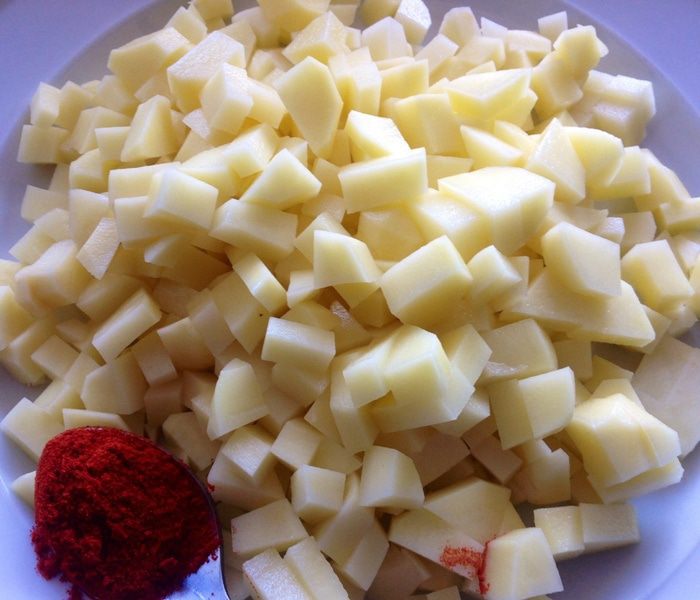 Суп с красной чечевицей и куриными фрикадельками