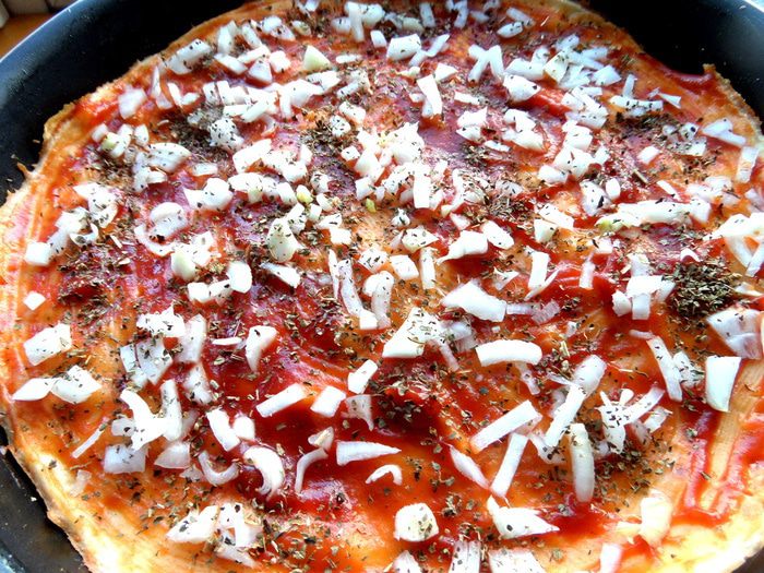 Пицца, приготовленная без духовки