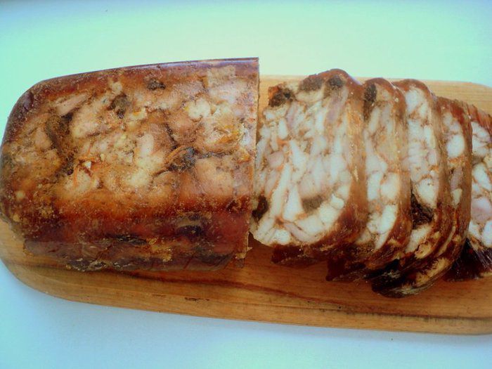 Куриный рулет с инжиром