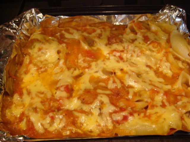 Фаршированные макароны-ракушки