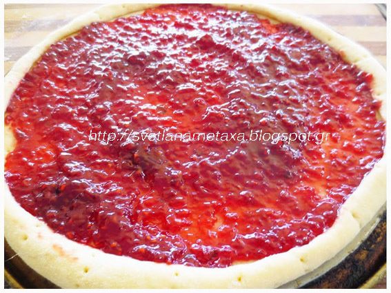 Пирог &amp;quot;Спираль&amp;quot; с начинкой из малинового джема