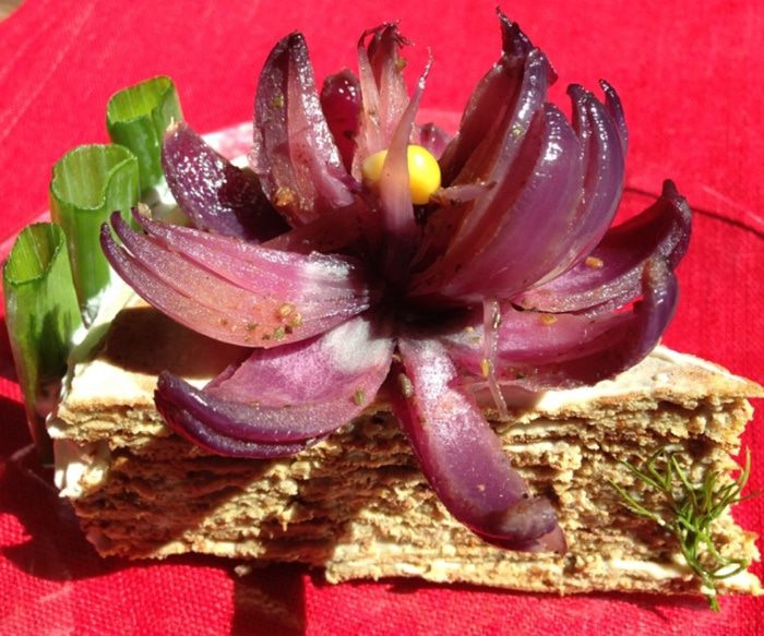 Печеночный торт с яблочным кремом