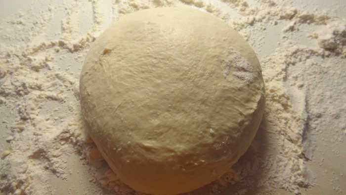 Осетинские пироги с двумя видами начинки