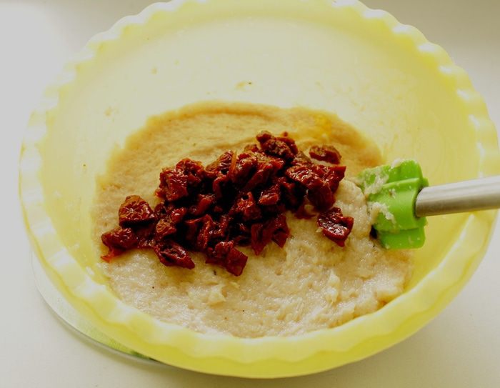 Террин с вялеными помидорами 