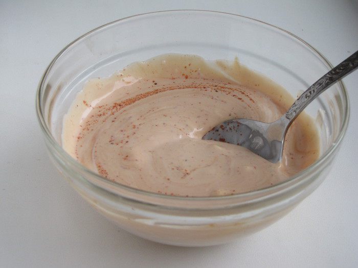 Салат-коктейль с креветками и ананасом