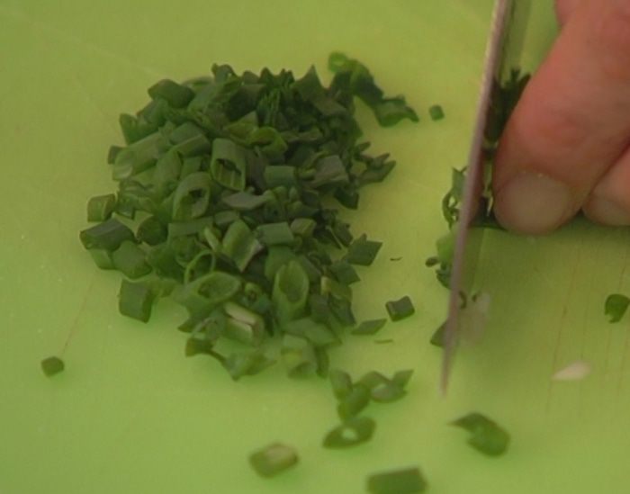 Куриные грудки, фаршированные козьим сыром и зеленью