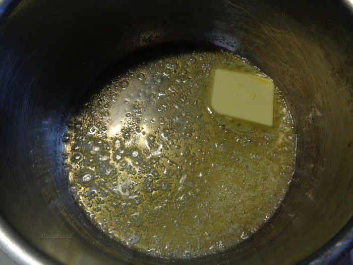 Мидии в соусе из белого вина по-канадски