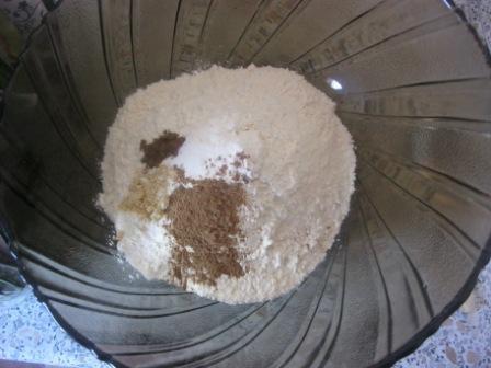 Пряный морковный кекс