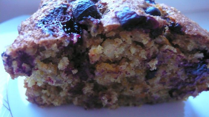 Тыквенный кекс со смородиной 