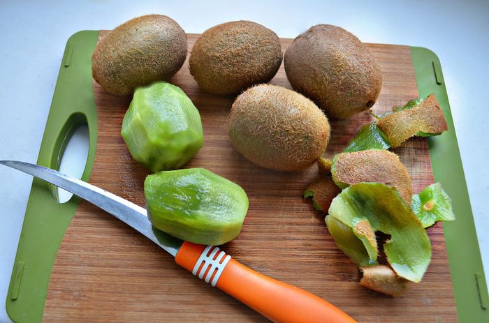 Экзотический десерт из пудинга и киви