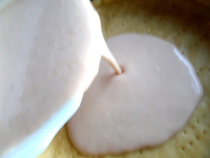 Банановый пирог на песочной основе