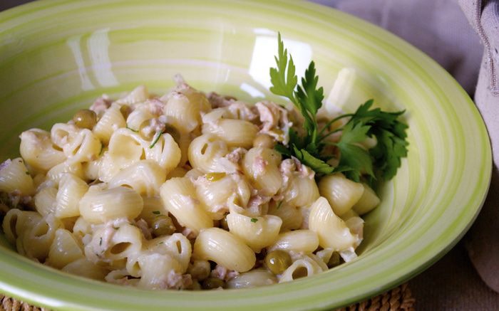 Макароны с тунцовым соусом 