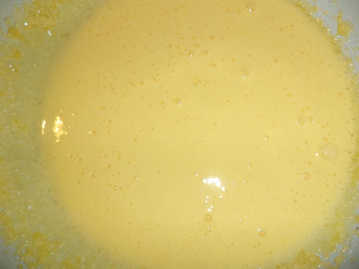 Лимонное пирожное