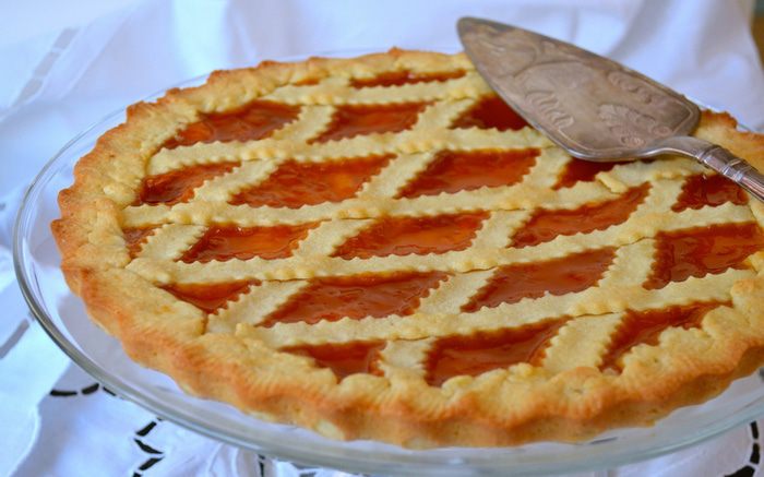 Классическая итальянская кростата 