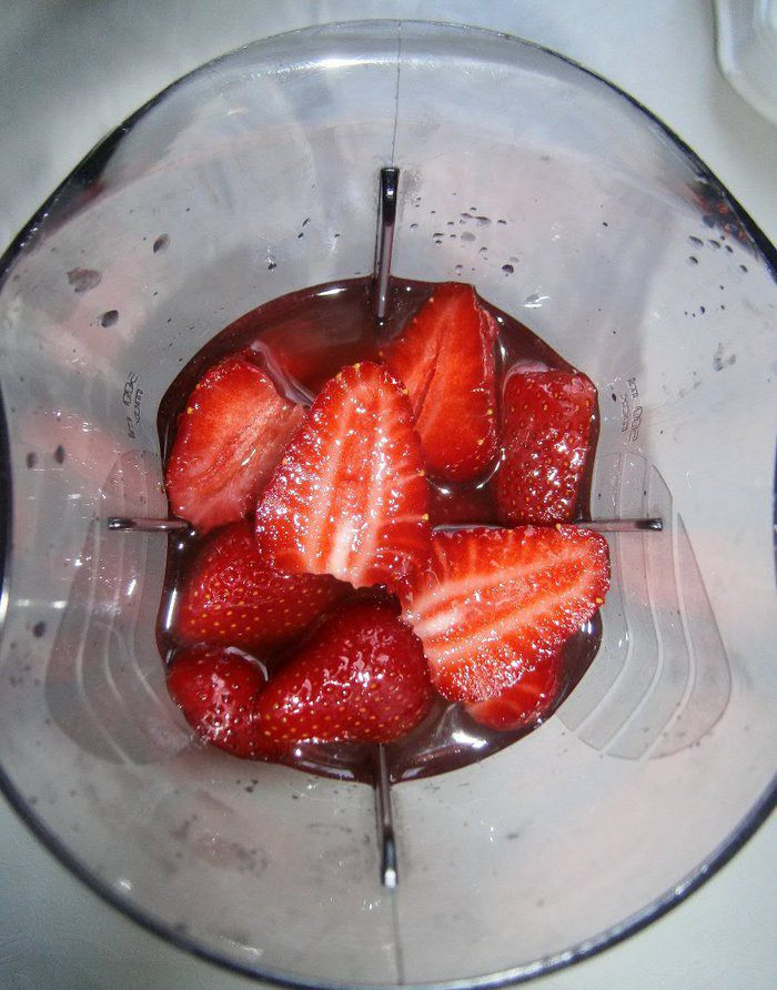 Коктейль &amp;quot;Имбирная клубничка&amp;quot;