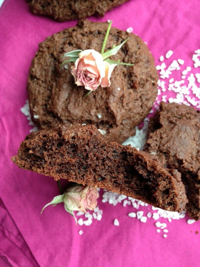 Шоколадное печенье с морской солью