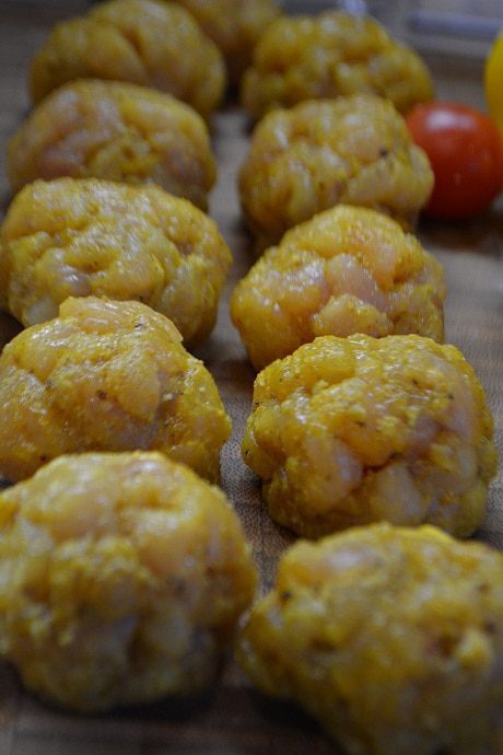Шашлыки из рубленного мяса с овощами