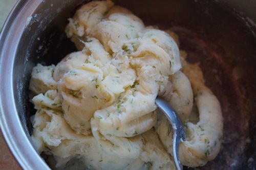 Картофельная запеканка с грибами и брокколи