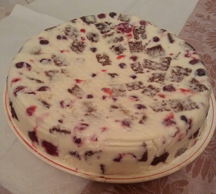 Фруктово-ягодный торт суфле