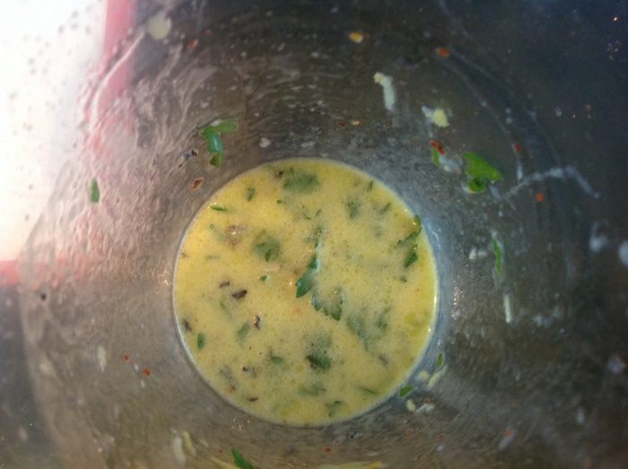 Салат с креветками и нектаринами