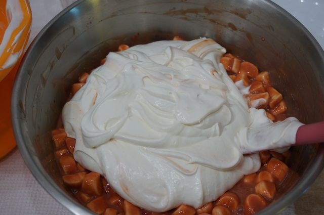 Клубничное шифоновое пирожное